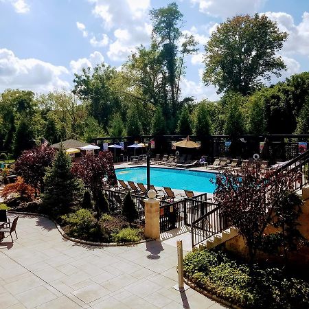 New Hope Inn & Suites Εξωτερικό φωτογραφία