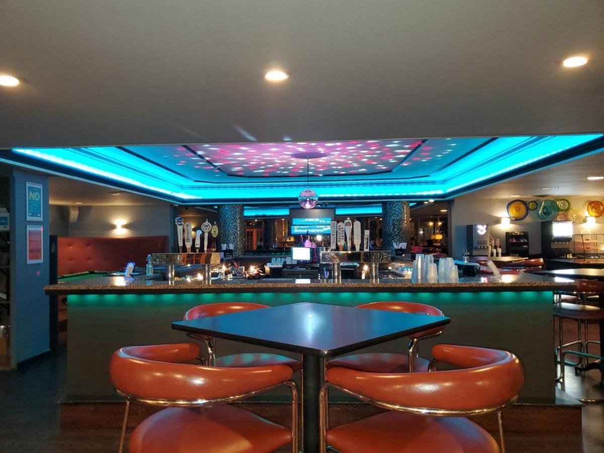 New Hope Inn & Suites Εξωτερικό φωτογραφία