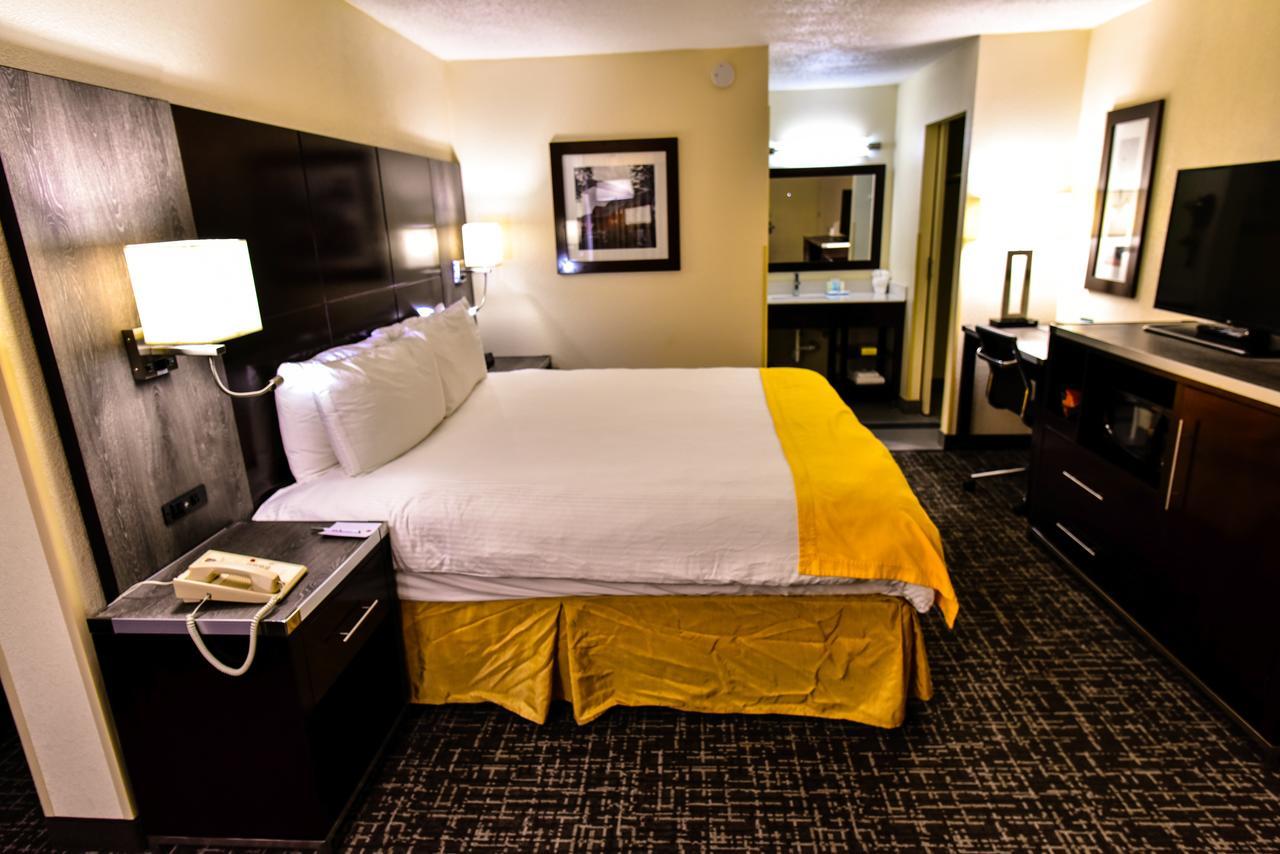 New Hope Inn & Suites Εξωτερικό φωτογραφία